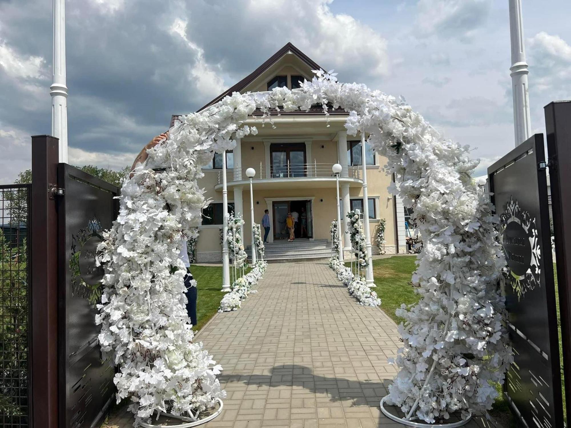 Pensiunea Ramina Adjud Exteriér fotografie